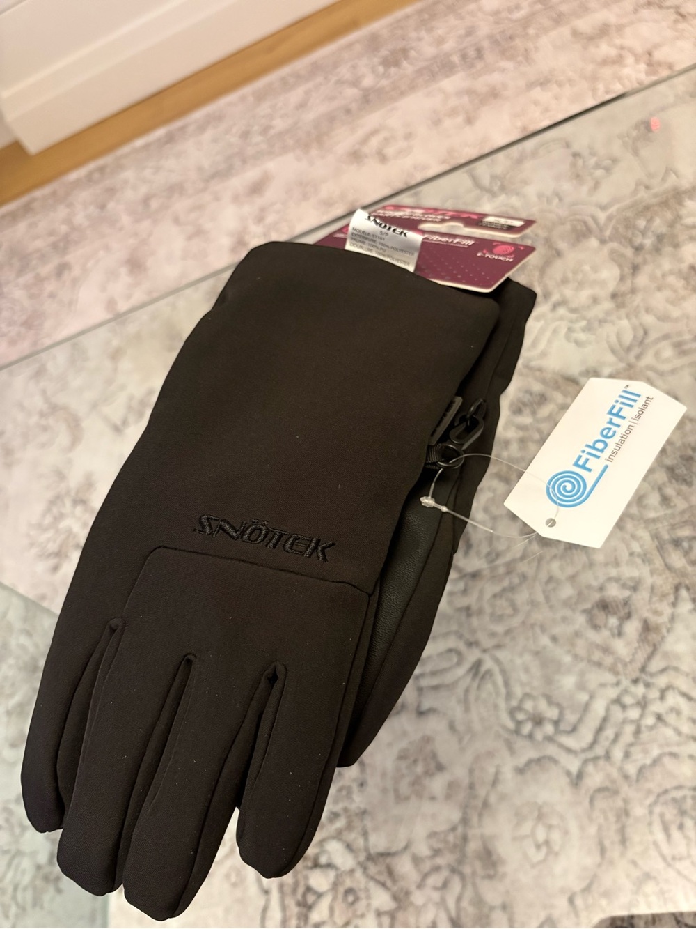 NWT Snötek Women’s Softshell Performance Winter Gloves – Black – Size Small